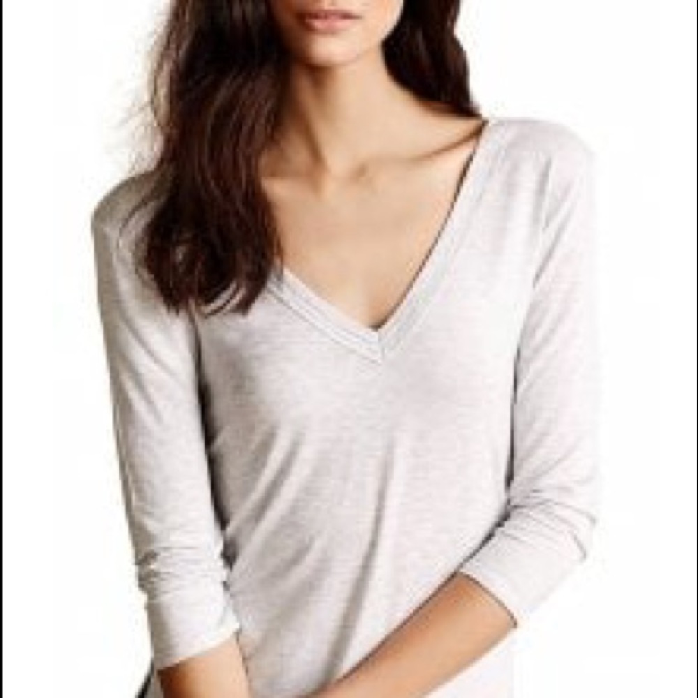 Grey fitted long sleeve top